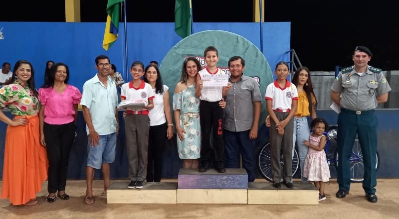 1ª Noite Cultural do Colégio TIRADENTES em Rolim de Moura e entrega de premiações do Projeto Leitor Destaque 1ª Noite Cultural do Colégio TIRADENTES em Rolim de Moura e entrega de premiações do Projeto Leitor Destaque