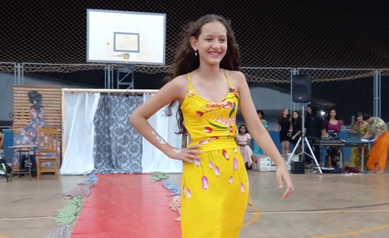 1ª Noite Cultural do Colégio TIRADENTES em Rolim de Moura e entrega de premiações do Projeto Leitor Destaque 1ª Noite Cultural do Colégio TIRADENTES em Rolim de Moura e entrega de premiações do Projeto Leitor Destaque