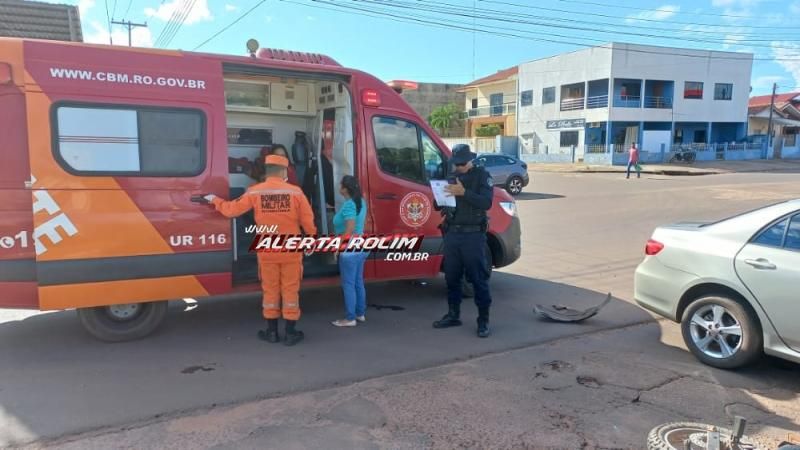 Acidente de trânsito deixou ocupantes de moto feridas nesta tarde em Rolim de Moura Acidente de trânsito deixou ocupantes de moto feridas nesta tarde em Rolim de Moura