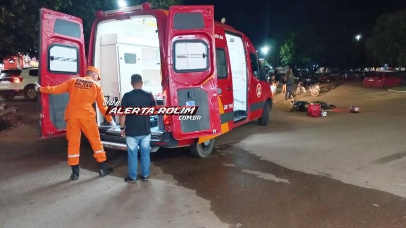 Acidente de trânsito na noite de terça-feira deixou condutora de moto ferida em Rolim de Moura Acidente de trânsito na noite de terça-feira deixou condutora de moto ferida em Rolim de Moura