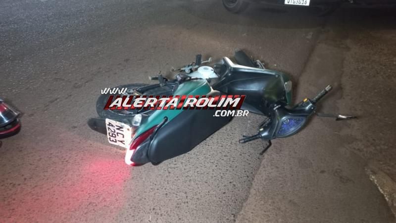 Acidente de trânsito na noite de terça-feira deixou condutora de moto ferida em Rolim de Moura Acidente de trânsito na noite de terça-feira deixou condutora de moto ferida em Rolim de Moura