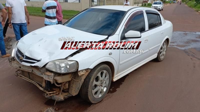 Acidente de trânsito no bairro Planalto deixou motociclista com fratura exposta em uma das pernas nesta manhã em Rolim de Moura Acidente de trânsito no bairro Planalto deixou motociclista com fratura exposta em uma das pernas nesta manhã em Rolim de Moura