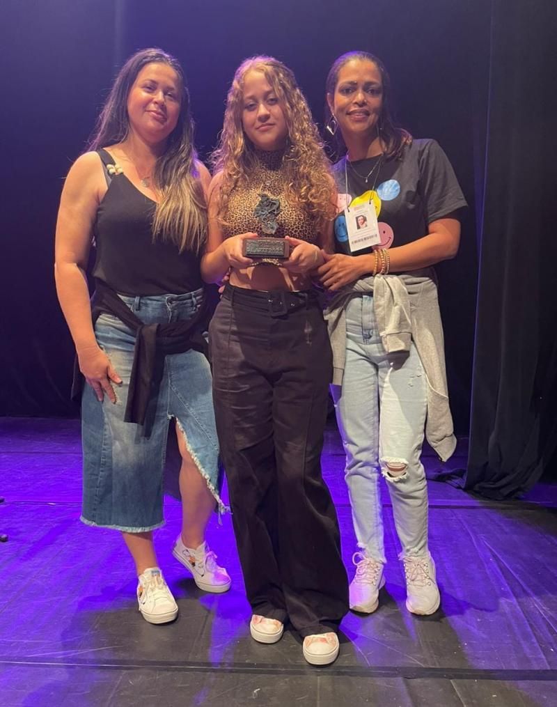 ALUNA DO COLÉGIO TIRADENTES DE ROLIM DE MOURA GANHA O FERA 2022 NA CATEGORIA DESENHO ALUNA DO COLÉGIO TIRADENTES DE ROLIM DE MOURA GANHA O FERA 2022 NA CATEGORIA DESENHO