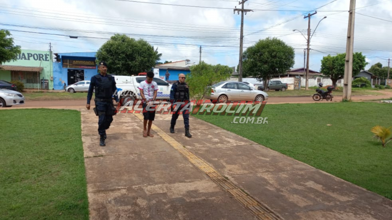 Homem foi preso e motocicleta furtada foi recuperada pela Polícia Militar em Rolim de Moura Homem foi preso e motocicleta furtada foi recuperada pela Polícia Militar em Rolim de Moura