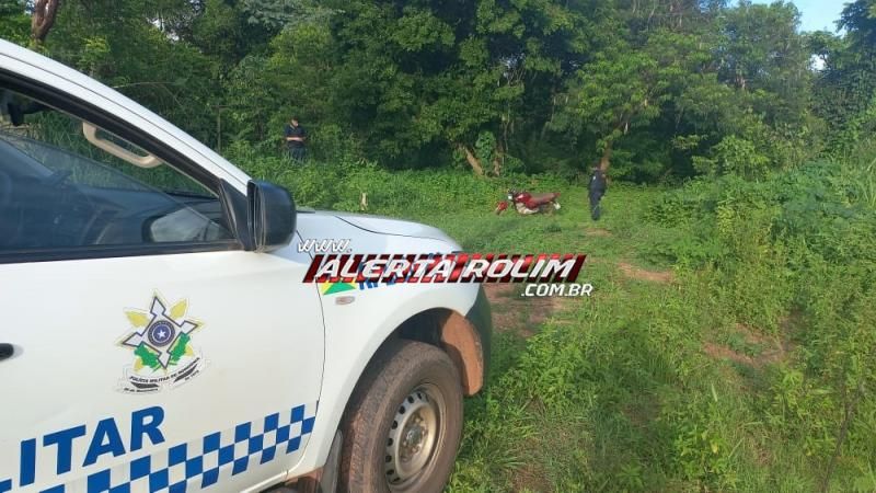 Moto furtada foi recuperada pela PM em Rolim de Moura Moto furtada foi recuperada pela PM em Rolim de Moura