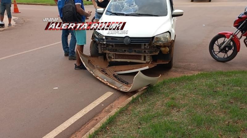 Quarto acidente de trânsito do dia também deixou uma pessoa ferida em Rolim de Moura Quarto acidente de trânsito do dia também deixou uma pessoa ferida em Rolim de Moura