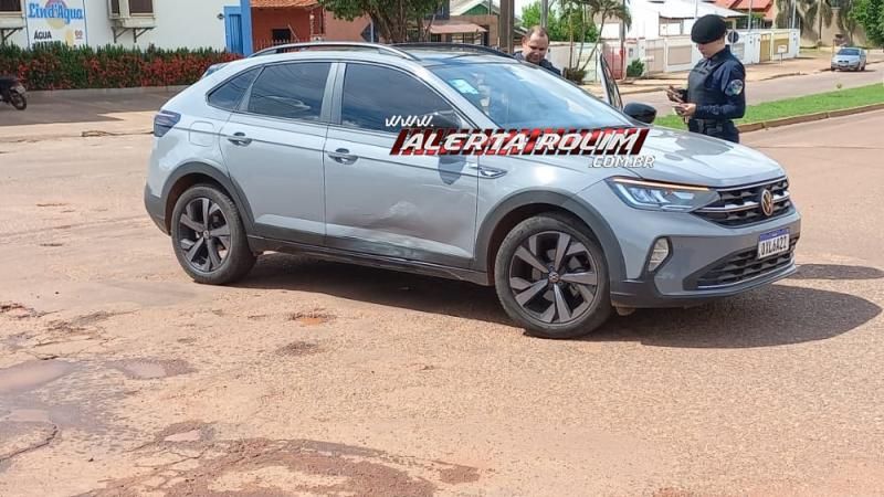 Terceiro acidente de trânsito do dia envolveu dois carros no bairro Boa Esperança em Rolim de Moura Terceiro acidente de trânsito do dia envolveu dois carros no bairro Boa Esperança em Rolim de Moura