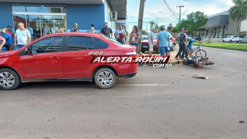 Terceiro acidente desta quarta-feira também deixou motociclista ferida em Rolim de Moura Terceiro acidente desta quarta-feira também deixou motociclista ferida em Rolim de Moura