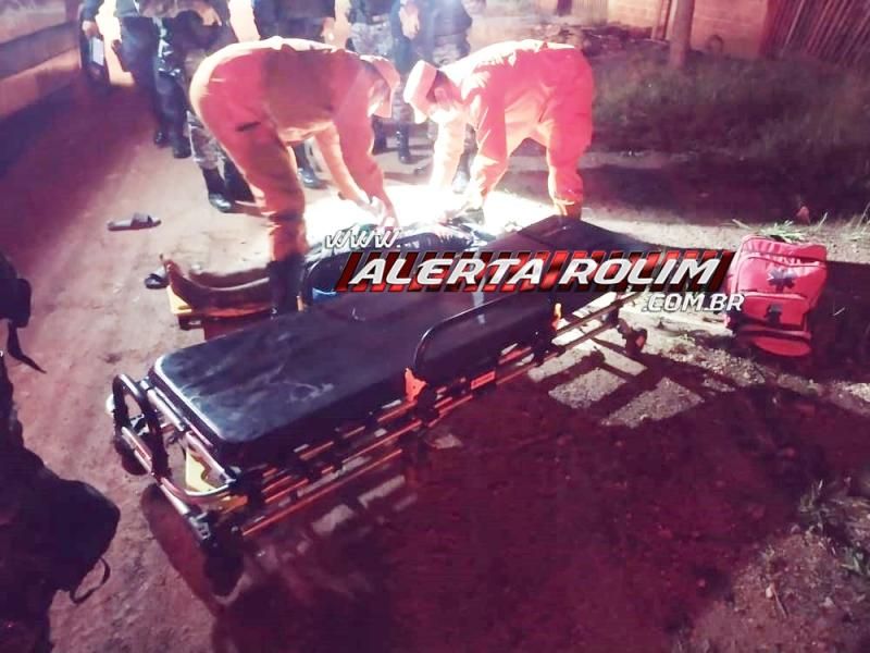 URGENTE - Homem sofreu tentativa de homicídio ao ser atingido por dois disparos de arma de fogo enquanto caminhava em Rolim de Moura URGENTE - Homem sofreu tentativa de homicídio ao ser atingido por dois disparos de arma de fogo enquanto caminhava em Rolim de Moura