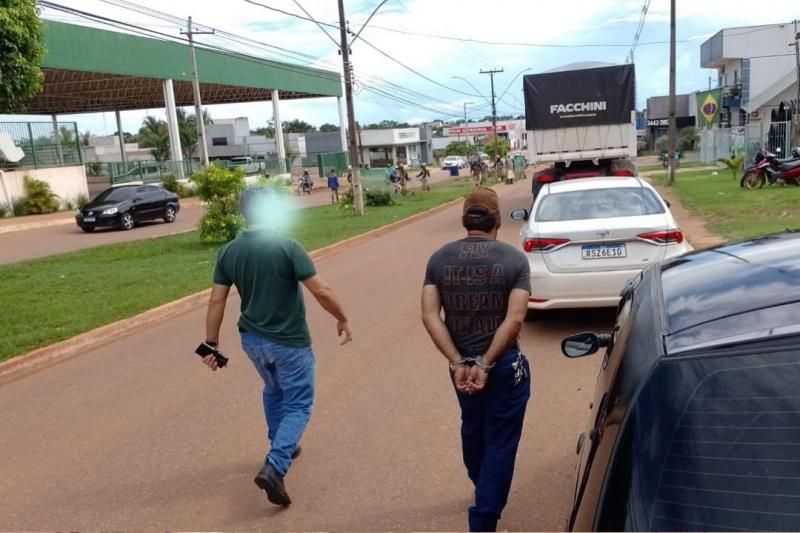 Foragido da Justiça de Ji-paraná foi recapturado pela Polícia Civil com apoio da PM em Rolim de Moura Foragido da Justiça de Ji-paraná foi recapturado pela Polícia Civil com apoio da PM em Rolim de Moura
