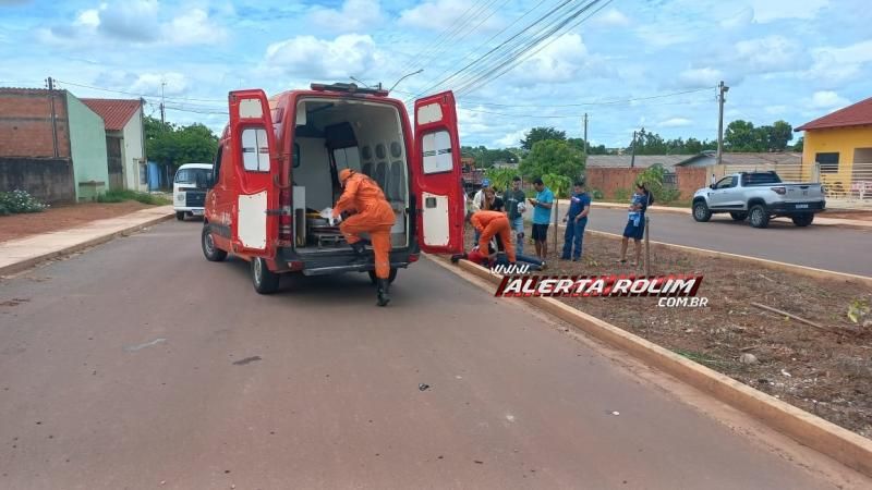 Grave acidente de trânsito envolvendo duas motos foi registrado nesta tarde em Rolim de Moura Grave acidente de trânsito envolvendo duas motos foi registrado nesta tarde em Rolim de Moura