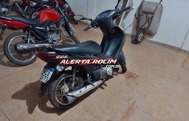 Moto furtada foi recuperada pela PM na área rural de Rolim de Moura Moto furtada foi recuperada pela PM na área rural de Rolim de Moura