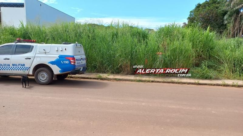Motorista abandonou veículo após bater em caminhão estacionado no bairro Cidade Alta Motorista abandonou veículo após bater em caminhão estacionado no bairro Cidade Alta