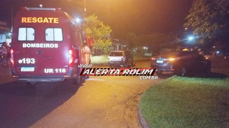 Violenta colisão entre dois carros foi registrada na noite de quarta-feira em Rolim de Moura Violenta colisão entre dois carros foi registrada na noite de quarta-feira em Rolim de Moura