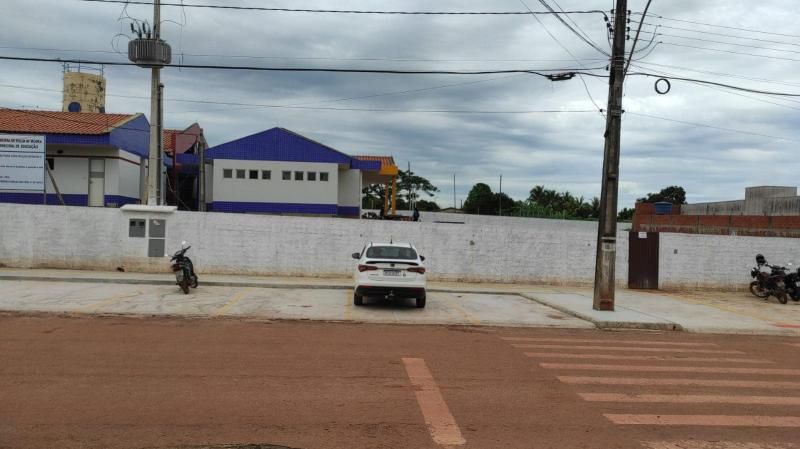 Após mais de 10 anos de espera, escola Júlia Bobek é inaugurada pela prefeitura de Rolim de Moura Após mais de 10 anos de espera, escola Júlia Bobek é inaugurada pela prefeitura de Rolim de Moura