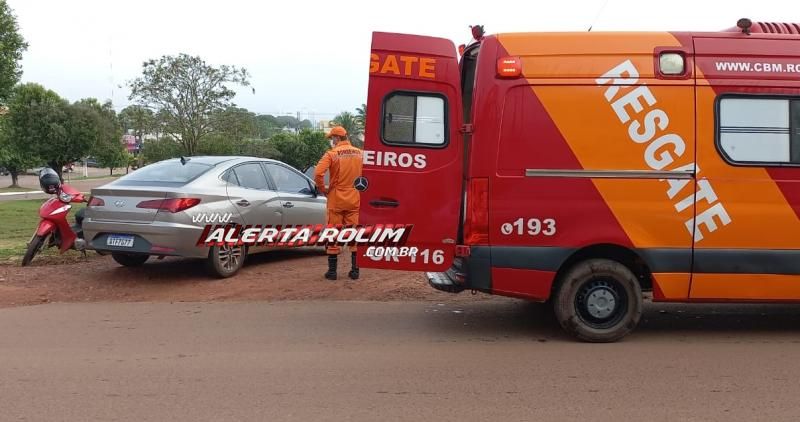 Colisão lateral entre carro e moto foi registrada nesta manhã em Rolim de Moura Colisão lateral entre carro e moto foi registrada nesta manhã em Rolim de Moura