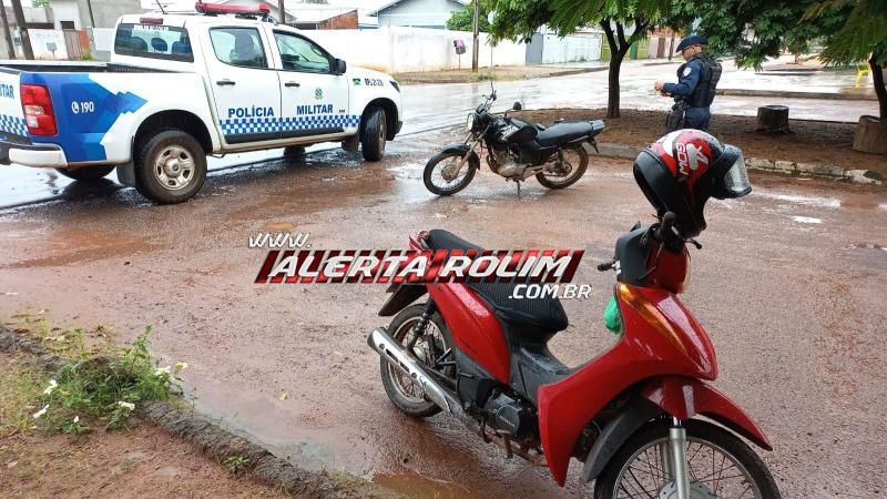 Condutora de moto fraturou a perna em colisão nesta quarta-feira no bairro Planalto em Rolim de Moura Condutora de moto fraturou a perna em colisão nesta quarta-feira no bairro Planalto em Rolim de Moura