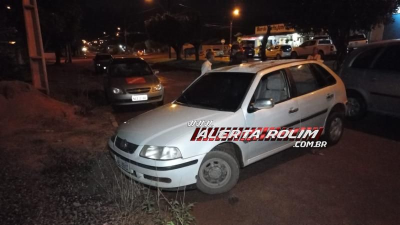 Condutora em visível estado de embriaguez atingiu outro carro na noite de quinta-feira em Rolim de Moura - Vídeo Condutora em visível estado de embriaguez atingiu outro carro na noite de quinta-feira em Rolim de Moura - Vídeo