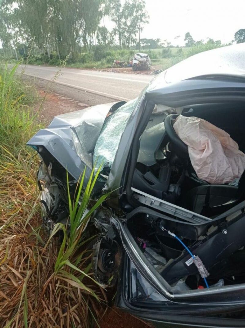 Moradores de Pimenta Bueno e Espigão do Oeste morreram em grave acidente na RO-387; Tablete de maconha foi encontrado em um dos carros Moradores de Pimenta Bueno e Espigão do Oeste morreram em grave acidente na RO-387; Tablete de maconha foi encontrado em um dos carros