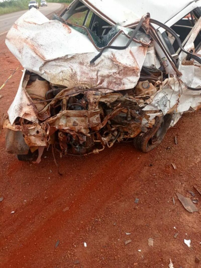 Moradores de Pimenta Bueno e Espigão do Oeste morreram em grave acidente na RO-387; Tablete de maconha foi encontrado em um dos carros Moradores de Pimenta Bueno e Espigão do Oeste morreram em grave acidente na RO-387; Tablete de maconha foi encontrado em um dos carros