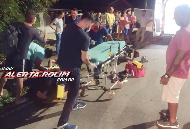 Motociclista sofreu grave lesão em uma das pernas em acidente de trânsito na noite de sábado em Santa Luzia do Oeste Motociclista sofreu grave lesão em uma das pernas em acidente de trânsito na noite de sábado em Santa Luzia do Oeste