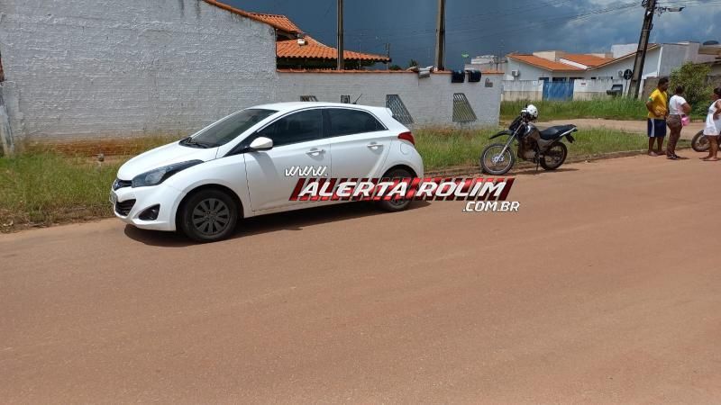 Segundo acidente de trânsito do dia foi registrado na Rua Jaguaribe de Rolim de Moura Segundo acidente de trânsito do dia foi registrado na Rua Jaguaribe de Rolim de Moura
