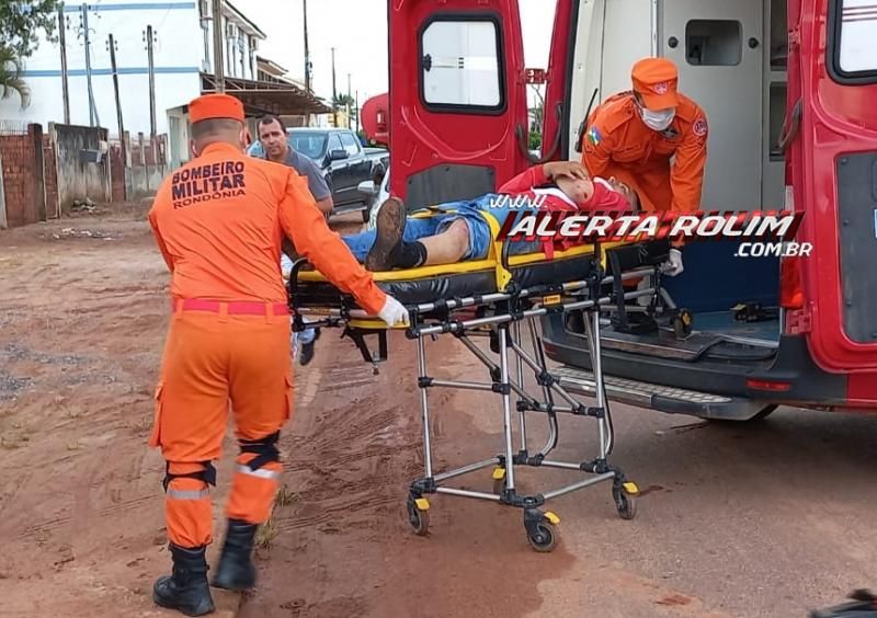 Terceiro acidente de trânsito de segunda-feira foi registrado no bairro Jardim Tropical em Rolim de Moura Terceiro acidente de trânsito de segunda-feira foi registrado no bairro Jardim Tropical em Rolim de Moura