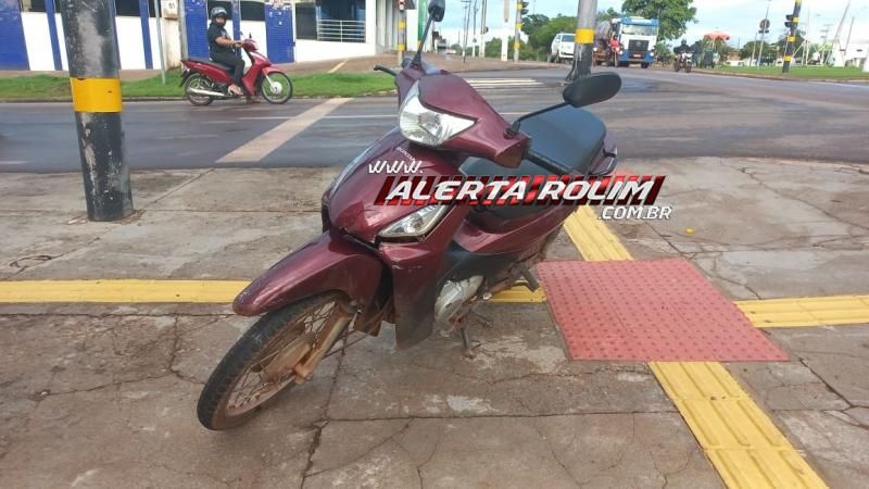 Motociclista ficou em estado grave após ser atingido por ambulância nesta manhã em Rolim de Moura Motociclista ficou em estado grave após ser atingido por ambulância nesta manhã em Rolim de Moura