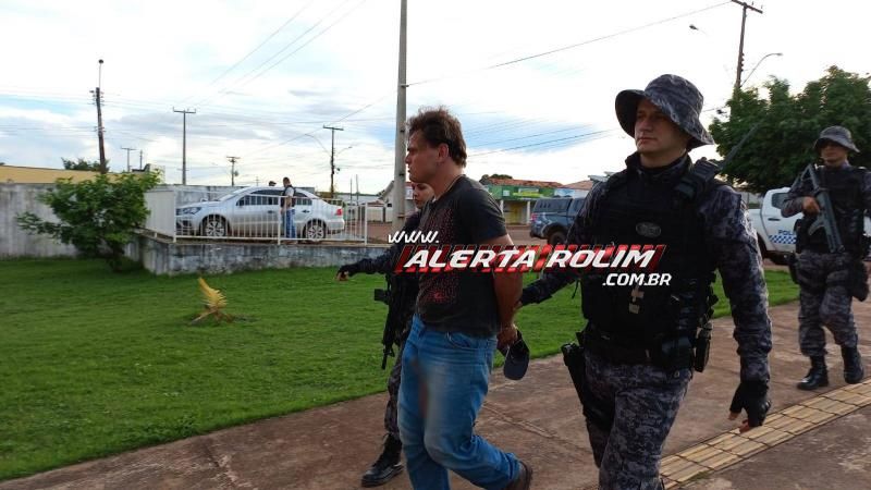 Ação conjunta da PM e PC resulta na prisão de Tia e Sobrinho, acusados de comercializarem drogas em Rolim de Moura; vídeo Ação conjunta da PM e PC resulta na prisão de Tia e Sobrinho, acusados de comercializarem drogas em Rolim de Moura; vídeo