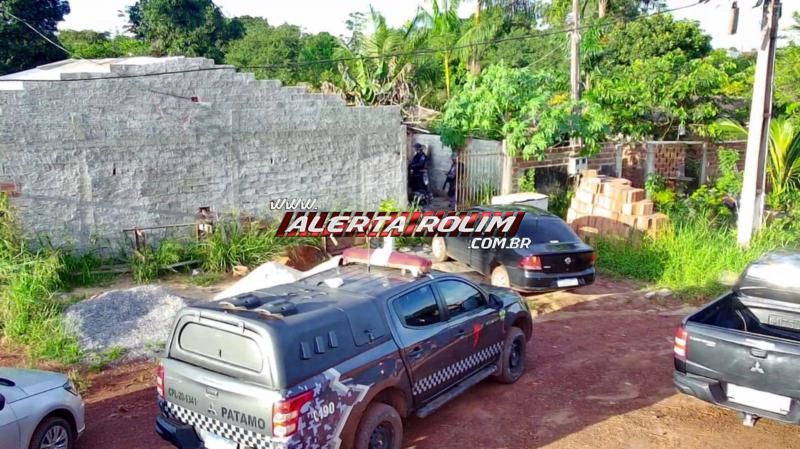 Ação conjunta da PM e PC resulta na prisão de Tia e Sobrinho, acusados de comercializarem drogas em Rolim de Moura; vídeo Ação conjunta da PM e PC resulta na prisão de Tia e Sobrinho, acusados de comercializarem drogas em Rolim de Moura; vídeo