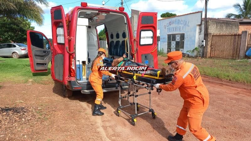 Após discussão por pedra de crack, mulher esfaqueou homem nesta tarde em Rolim de Moura Após discussão por pedra de crack, mulher esfaqueou homem nesta tarde em Rolim de Moura