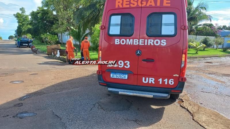 Colisão entre carro e moto foi registrada no bairro Boa Esperança em Rolim de Moura Colisão entre carro e moto foi registrada no bairro Boa Esperança em Rolim de Moura