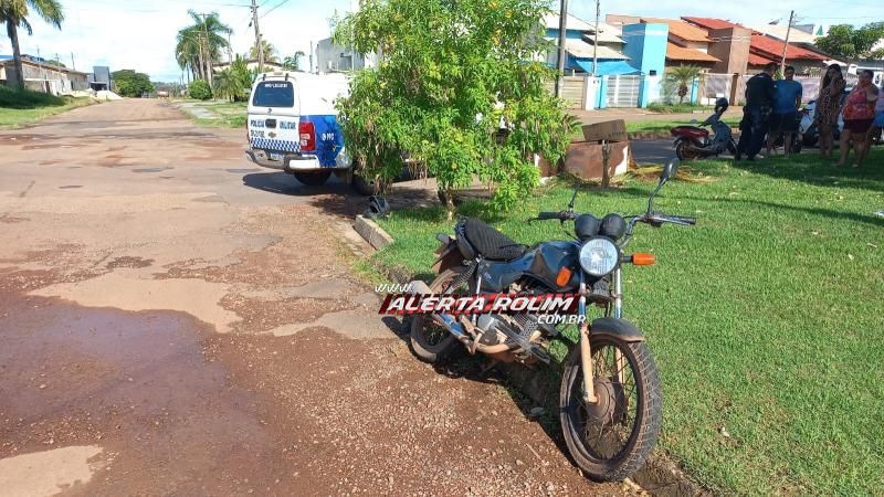 Colisão entre carro e moto foi registrada no bairro Boa Esperança em Rolim de Moura Colisão entre carro e moto foi registrada no bairro Boa Esperança em Rolim de Moura