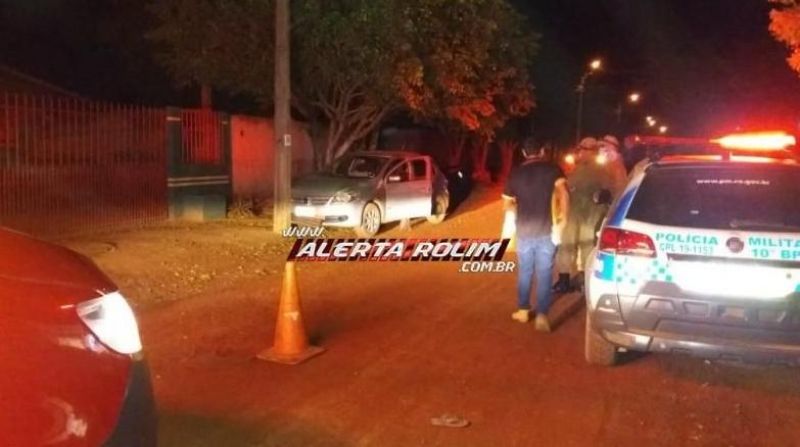 Empresário que matou ex-mulher foi condenado a 16 anos de prisão por homicídio triplamente qualificado em Rolim de Moura Empresário que matou ex-mulher foi condenado a 16 anos de prisão por homicídio triplamente qualificado em Rolim de Moura