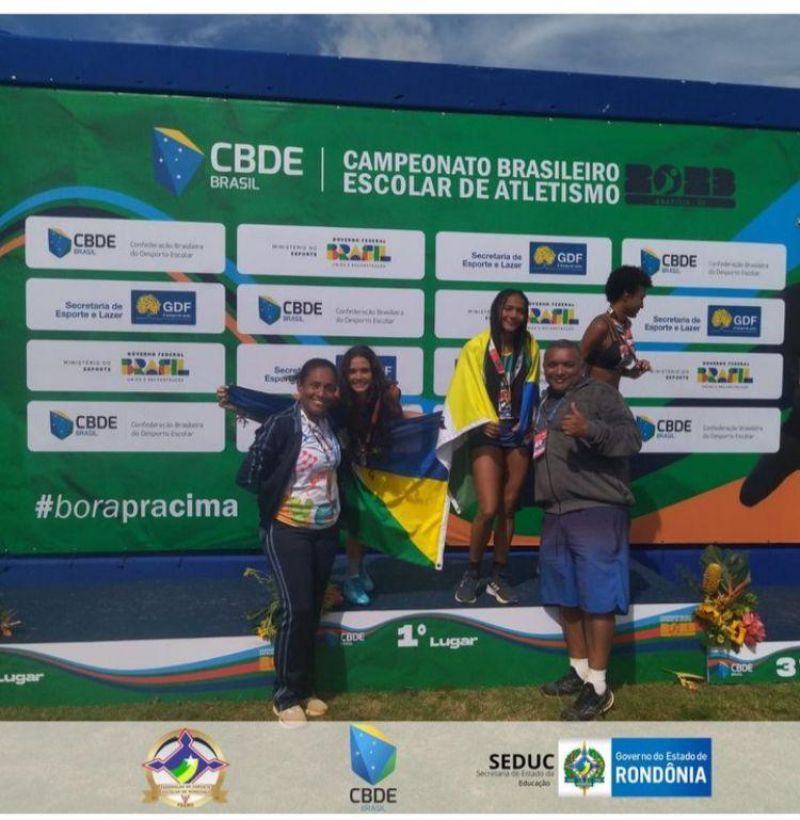 Estudantes da Escola Estadual Tancredo de Almeida Neves conquistam medalhas de Prata no Campeonato Brasileiro Escolar de Atletismo em Brasília. Estudantes da Escola Estadual Tancredo de Almeida Neves conquistam medalhas de Prata no Campeonato Brasileiro Escolar de Atletismo em Brasília.