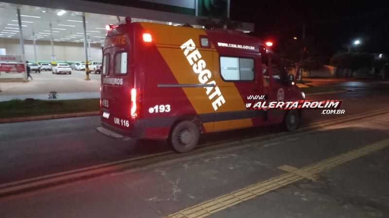 Homem foi socorrido após levar facada no pescoço na noite de terça-feira em Rolim de Moura Homem foi socorrido após levar facada no pescoço na noite de terça-feira em Rolim de Moura