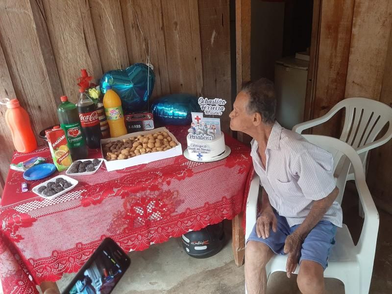 Paciente completa 105 anos e ganha festa de aniversário da UBS em Rolim de Moura Paciente completa 105 anos e ganha festa de aniversário da UBS em Rolim de Moura