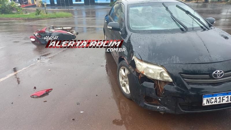 Segundo acidente de trânsito do dia deixou mulher ferida em Rolim de Moura Segundo acidente de trânsito do dia deixou mulher ferida em Rolim de Moura