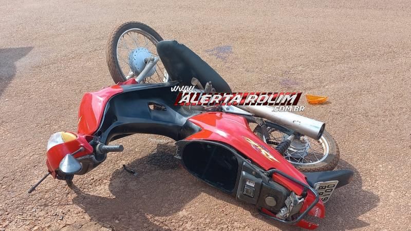 Segundo acidente do dia em Rolim de Moura envolveu carro e moto e ocorreu no bairro Jequitibá Segundo acidente do dia em Rolim de Moura envolveu carro e moto e ocorreu no bairro Jequitibá