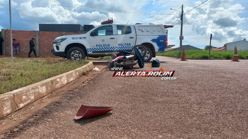 Segundo acidente do dia em Rolim de Moura envolveu carro e moto e ocorreu no bairro Jequitibá Segundo acidente do dia em Rolim de Moura envolveu carro e moto e ocorreu no bairro Jequitibá