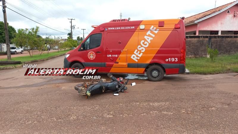 Acidente de trânsito envolvendo moto e carro deixou um ferido nesta manhã em Rolim de Moura Acidente de trânsito envolvendo moto e carro deixou um ferido nesta manhã em Rolim de Moura
