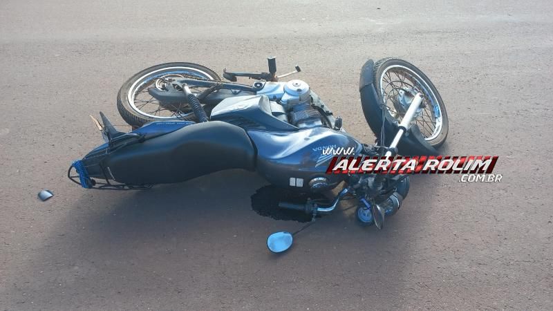 Acidente envolvendo carro e moto foi registrado nesta tarde em Rolim de Moura Acidente envolvendo carro e moto foi registrado nesta tarde em Rolim de Moura
