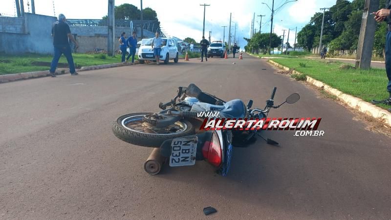 Acidente envolvendo carro e moto foi registrado nesta tarde em Rolim de Moura Acidente envolvendo carro e moto foi registrado nesta tarde em Rolim de Moura