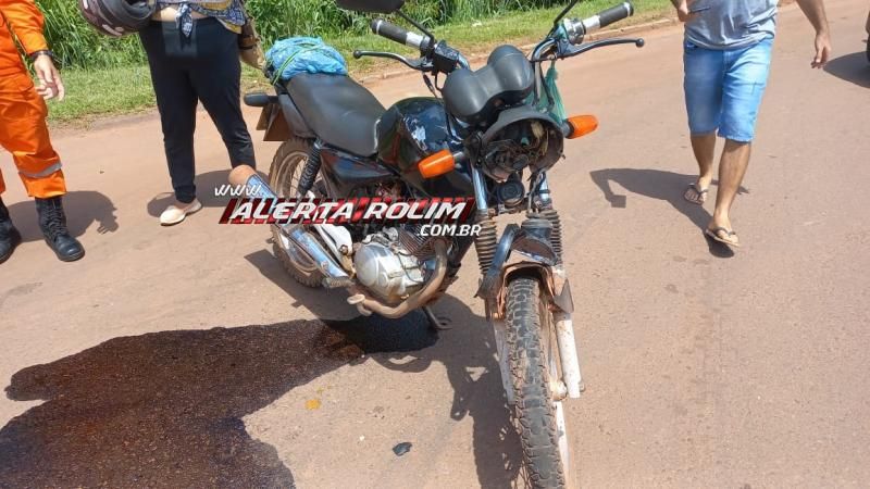 Colisão entre moto e carro deixou uma pessoa ferida neste sábado em Rolim de Moura Colisão entre moto e carro deixou uma pessoa ferida neste sábado em Rolim de Moura