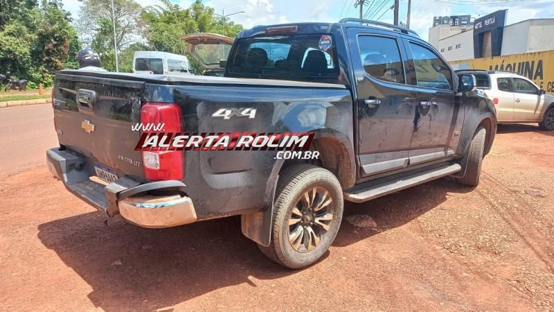 Colisão entre moto e carro deixou uma pessoa ferida neste sábado em Rolim de Moura Colisão entre moto e carro deixou uma pessoa ferida neste sábado em Rolim de Moura