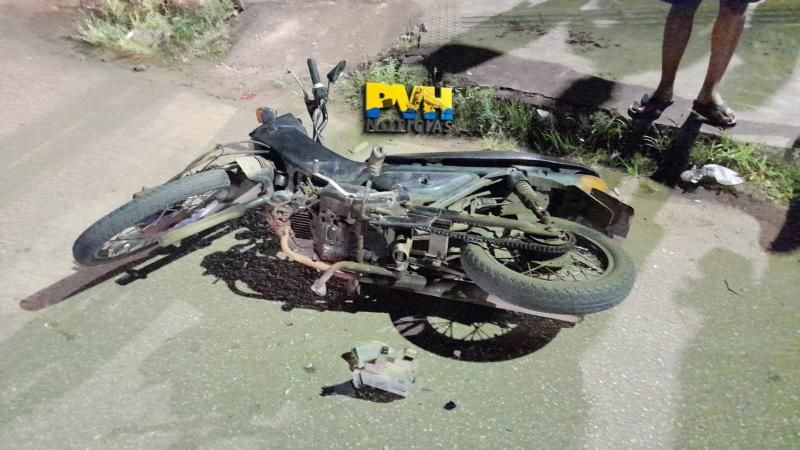 Criança de dois anos morreu após carro atingir duas motos em RO Criança de dois anos morreu após carro atingir duas motos em RO
