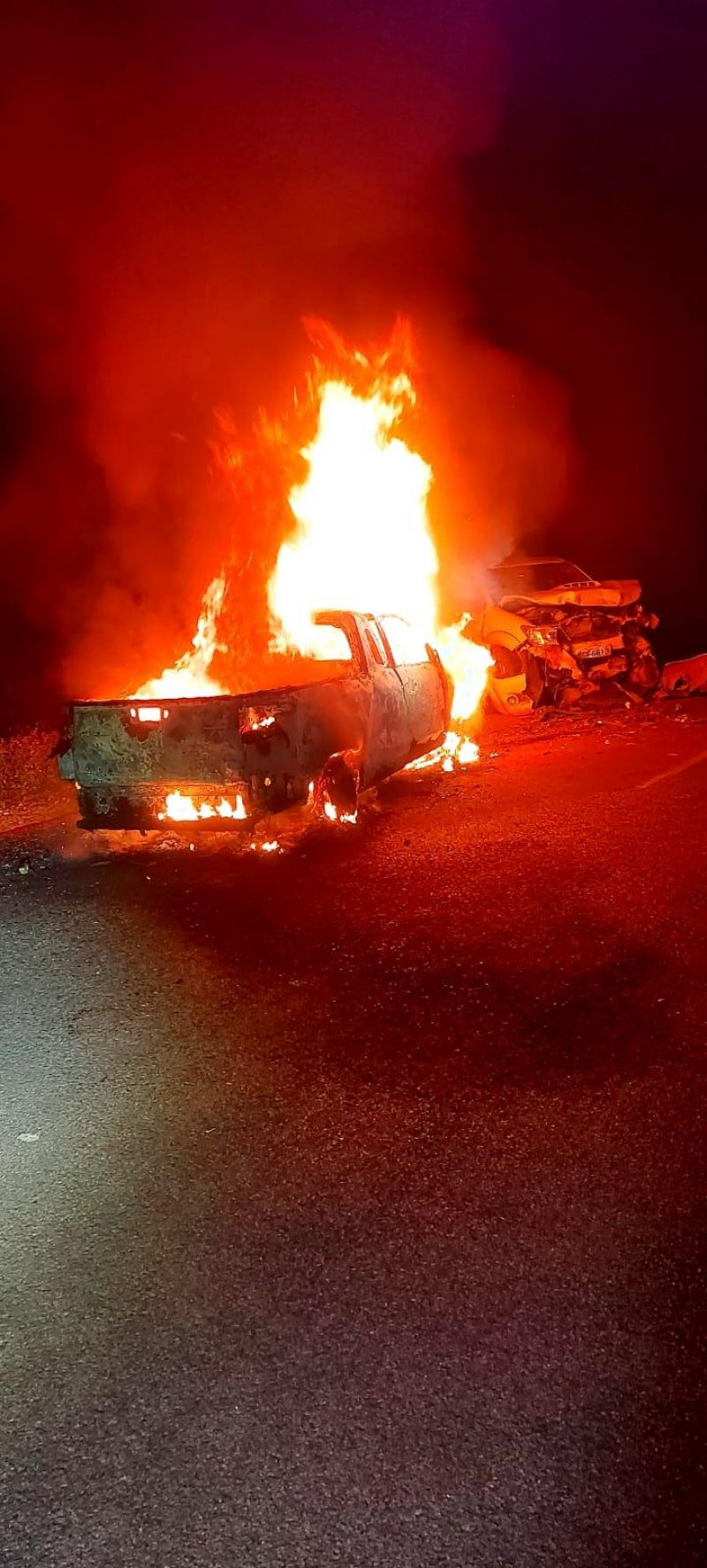 Ex-prefeito de Pimenteiras morreu carbonizado após batida frontal entre dois carros Ex-prefeito de Pimenteiras morreu carbonizado após batida frontal entre dois carros
