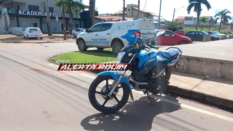 Mototaxista e passageiro foram atingidos por carro nesta manhã em Rolim de Moura Mototaxista e passageiro foram atingidos por carro nesta manhã em Rolim de Moura