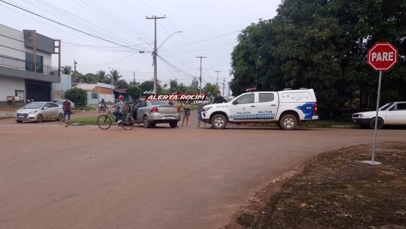 Polícia Militar registrou colisão entre dois carros nesta manhã em Rolim de Moura Polícia Militar registrou colisão entre dois carros nesta manhã em Rolim de Moura
