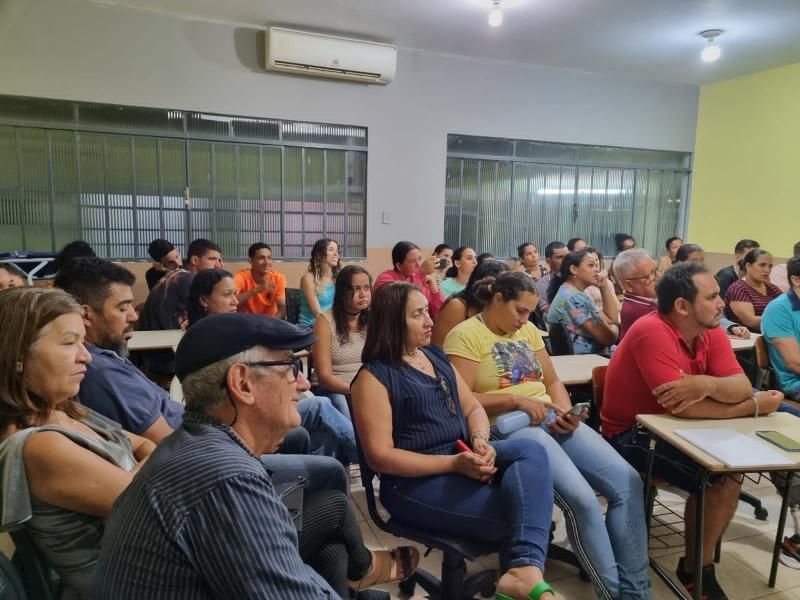 Policiais Civis da DEAM de Rolim de Moura Participam de Palestra sobre Violência Doméstica, Bullying e Cyberbulling em Santa Luzia D Policiais Civis da DEAM de Rolim de Moura Participam de Palestra sobre Violência Doméstica, Bullying e Cyberbulling em Santa Luzia D